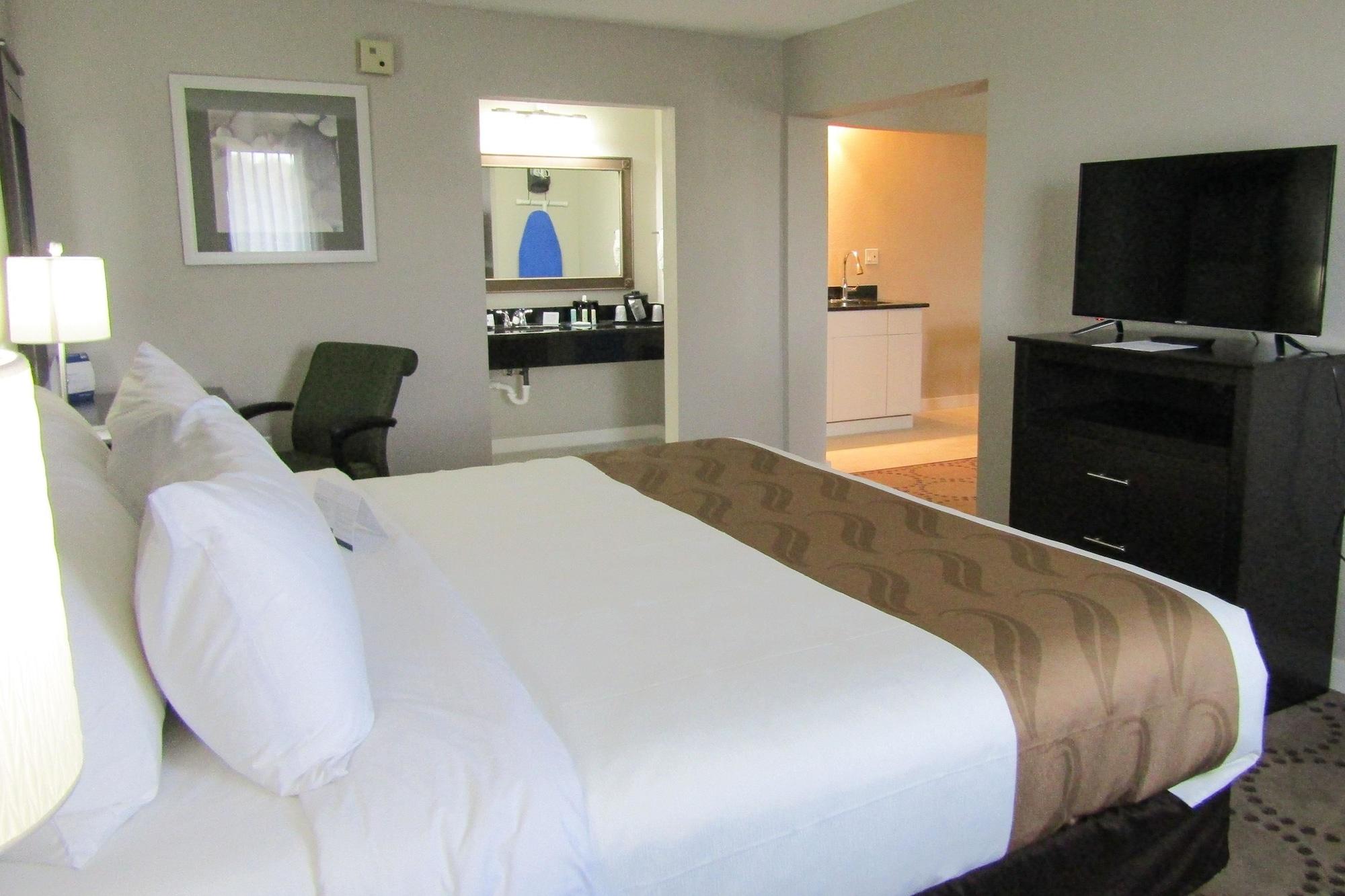 Quality Inn & Suites Kissimmee By The Lake Four Corners Zewnętrze zdjęcie