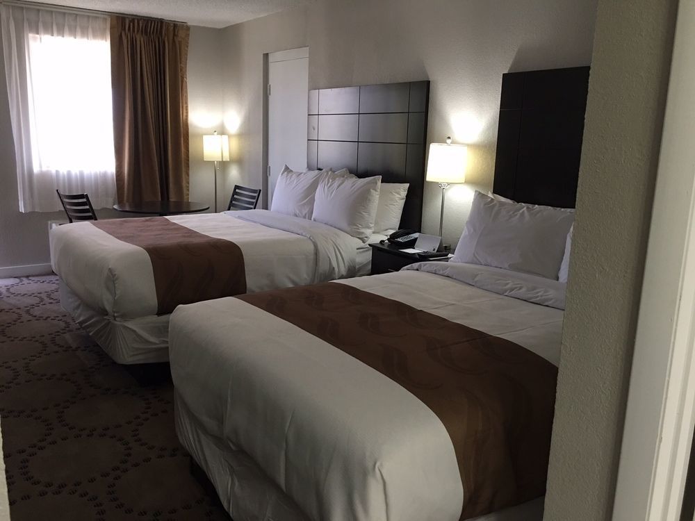 Quality Inn & Suites Kissimmee By The Lake Four Corners Zewnętrze zdjęcie